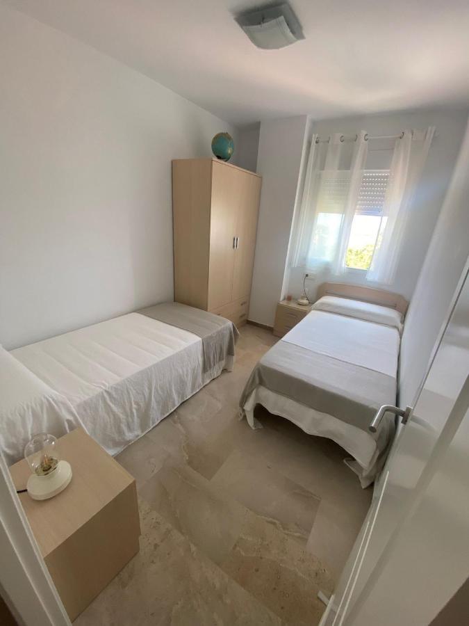 A&C Vistas Al Mar -Torre Del Mar - Malaga Apartment เบเลซ-มาลากา ภายนอก รูปภาพ